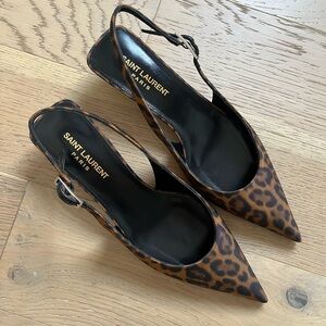 Saint Laurent Cherish Slingback Pumps In Leopard Grosgrain